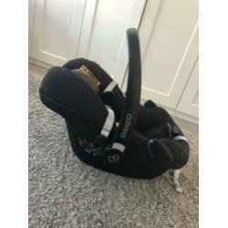 Maxi cosi pebble in topstaat! Incl. Voetenzak en regenhoes