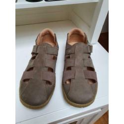 Taupe kleurige El natura Lista sandalen 37.