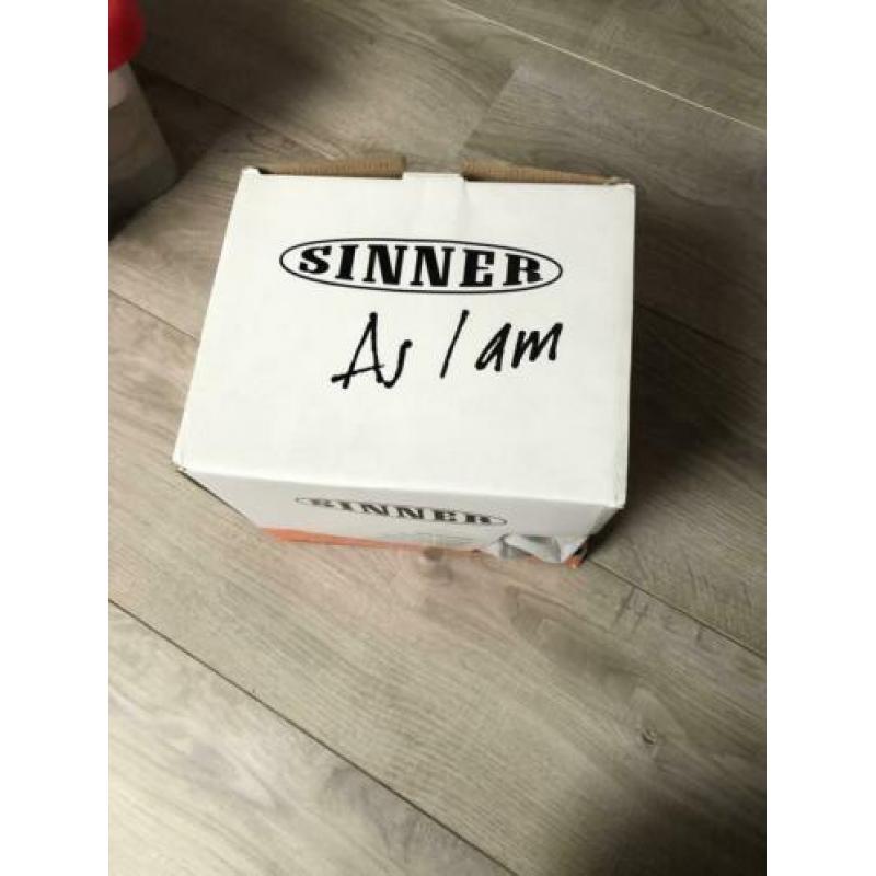 Sinner ski helm wit maat M