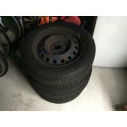 4 Winterbanden Viking Maat 195/60 r15