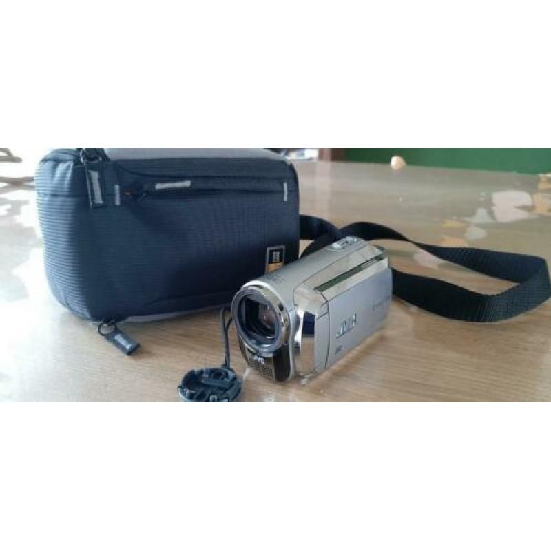 JVC Everio camcorder met tas.