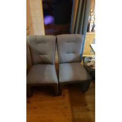 4 grijze eetkamer stoelen