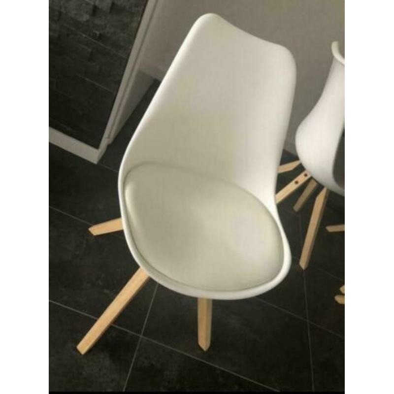 Eettafel stoelen wit mat set 4 stuks