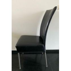 Zwart leren stoelen, 4 stuks