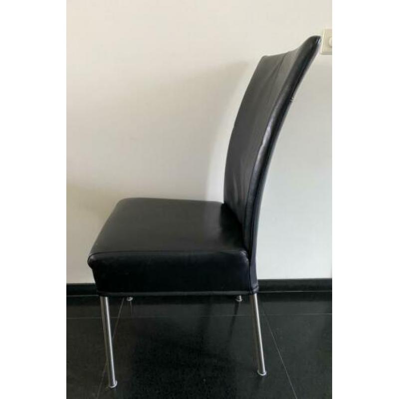 Zwart leren stoelen, 4 stuks
