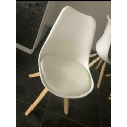 Eettafel stoelen wit mat set 4 stuks
