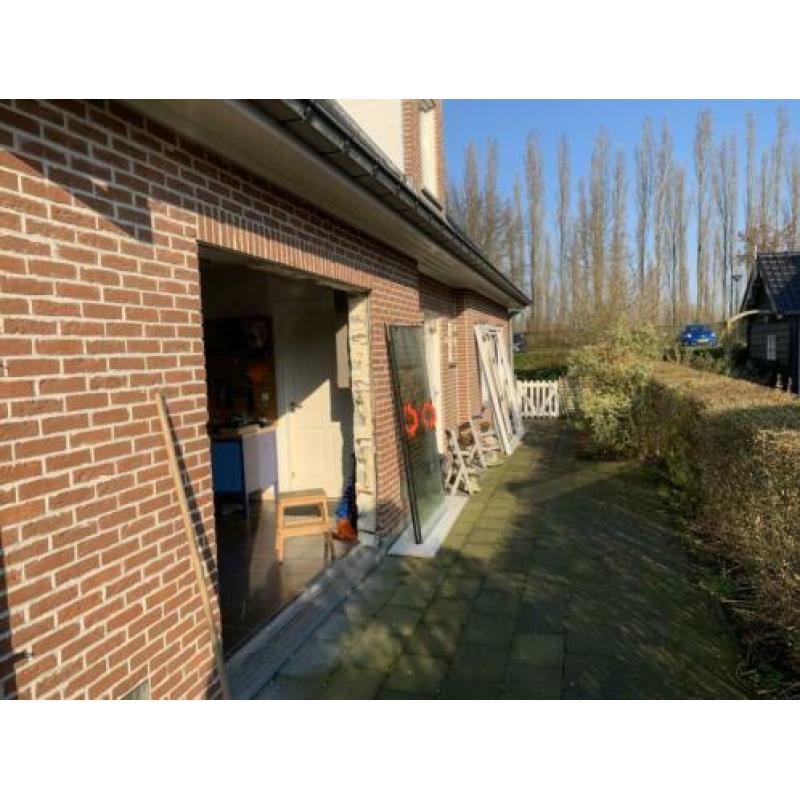 Kunstof kozijn met 2 grote ramen hr ++