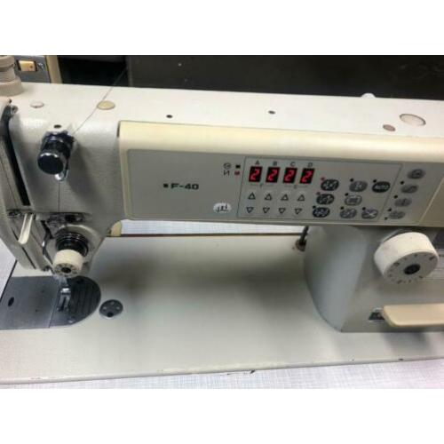 Industrie naaimachine brother f40 full automaat