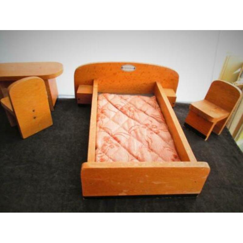 Slaapkamer jrn 50~Hadenu~Poppenhuis~Ledikant~Bed~Tafel Stoel