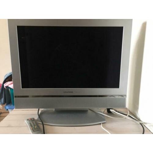 Grundig tv met afstandsbediening
