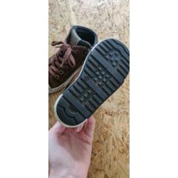 Develab schoenen donkerbruin maat 25