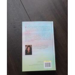 Anjers in Sint Petersburg Linda Holeman roman gebonden HC