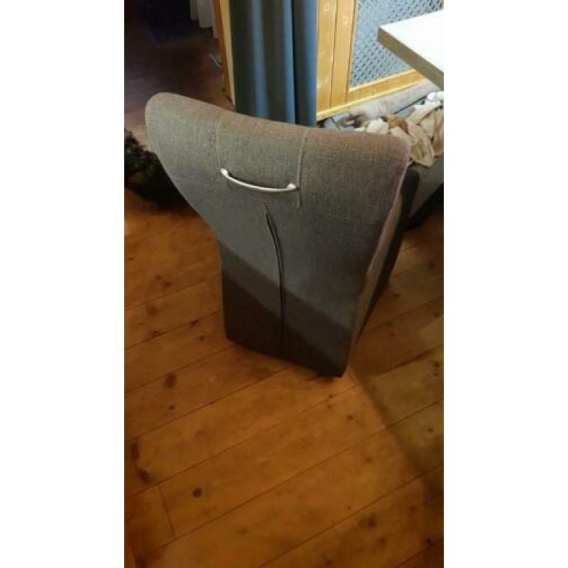 4 grijze eetkamer stoelen