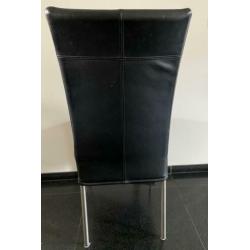 Zwart leren stoelen, 4 stuks