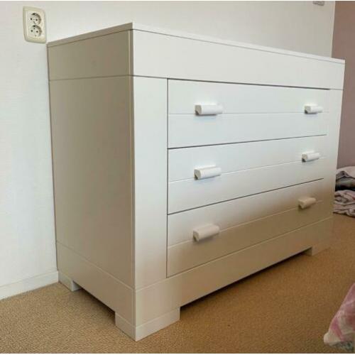 Commode Coming Kids