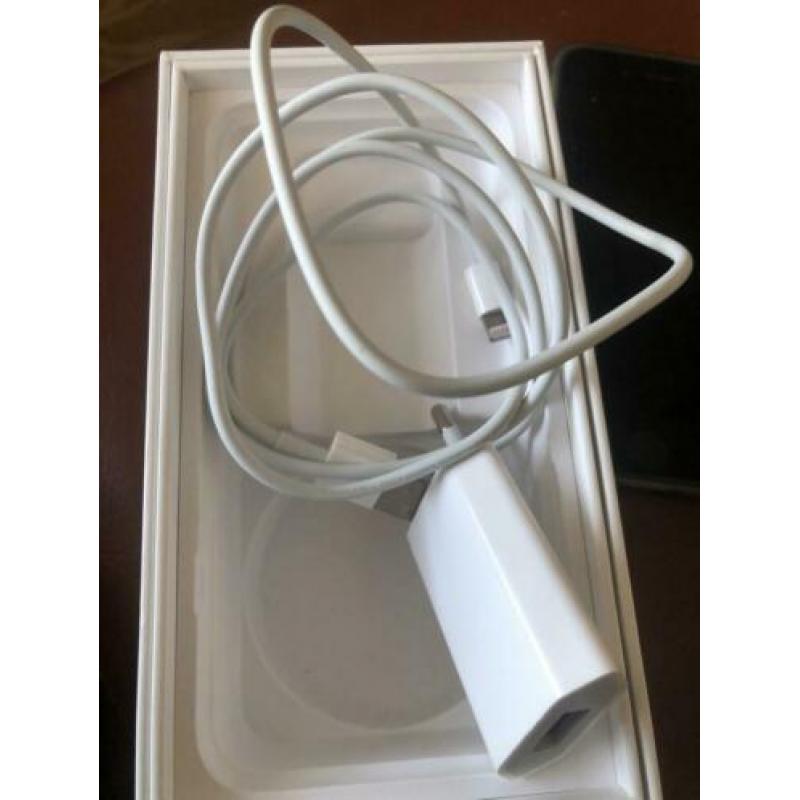 iPhone 7 - 128 GB
