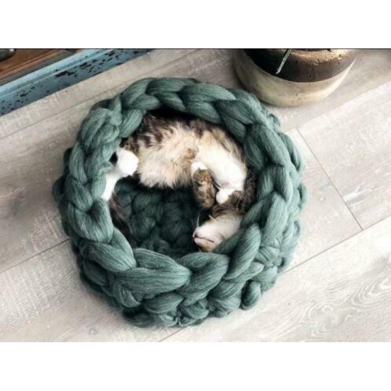 Kattenmand lont wol