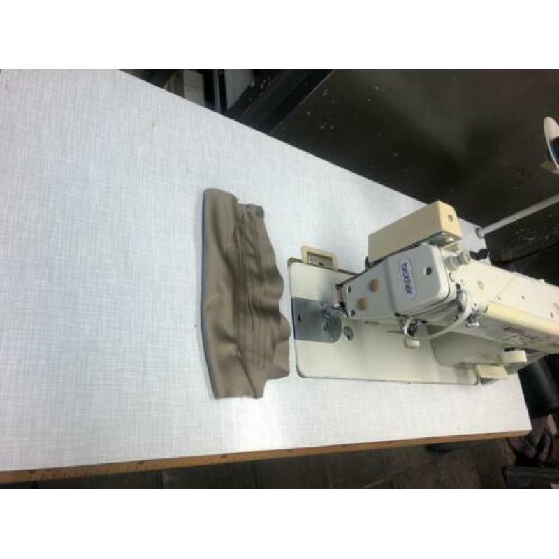 Industrie naaimachine brother f40 full automaat