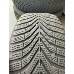 Originele BMW 16” lichtmetalen velgen incl. 4 winterbanden