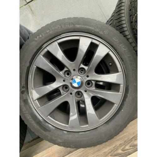 Originele BMW 16” lichtmetalen velgen incl. 4 winterbanden