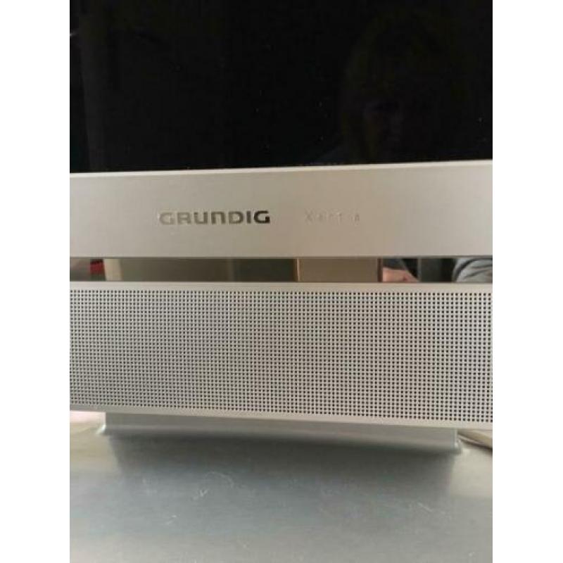 Grundig tv met afstandsbediening