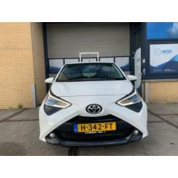 Toyota Aygo 1.0 VVT-i x-play Automaat | Led | *4005 km* | Ga