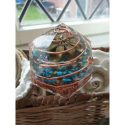 Orgonite orgon 'spiral power' diverse stenen en cel