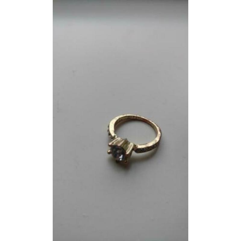 2x bling bling ring nieuw p.s 0.50