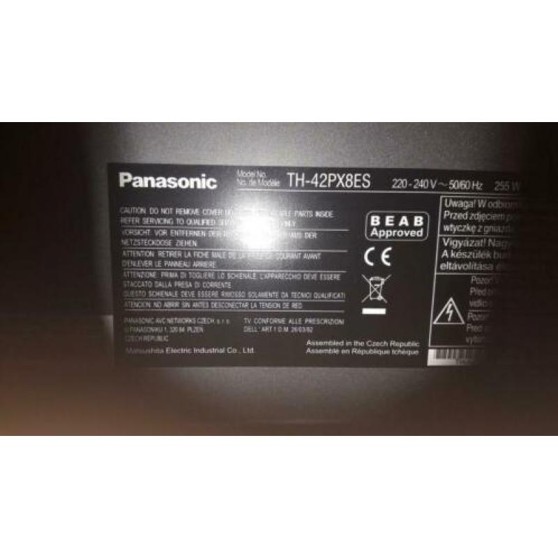 Panasonic TH-42PX8ES plasma TV. 42 inch/108 cm