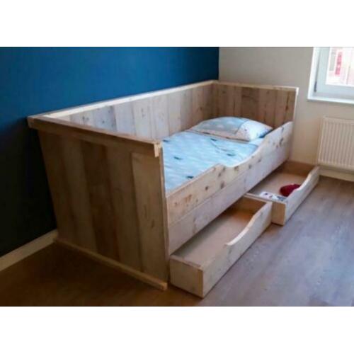 Bedbank met lade