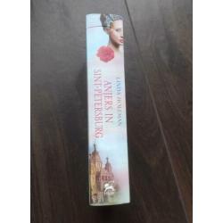 Anjers in Sint Petersburg Linda Holeman roman gebonden HC