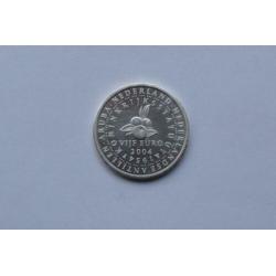 Te koop 5 euro het koninkrijk statuten vijfje.jaar 2004.