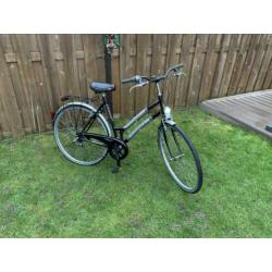 Damesfiets in uitstekende staat