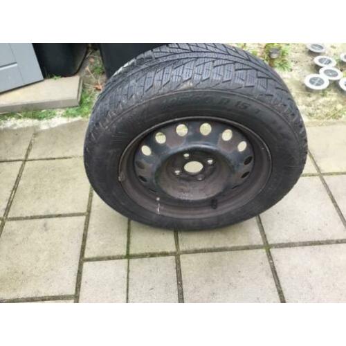 4 Winterbanden Viking Maat 195/60 r15