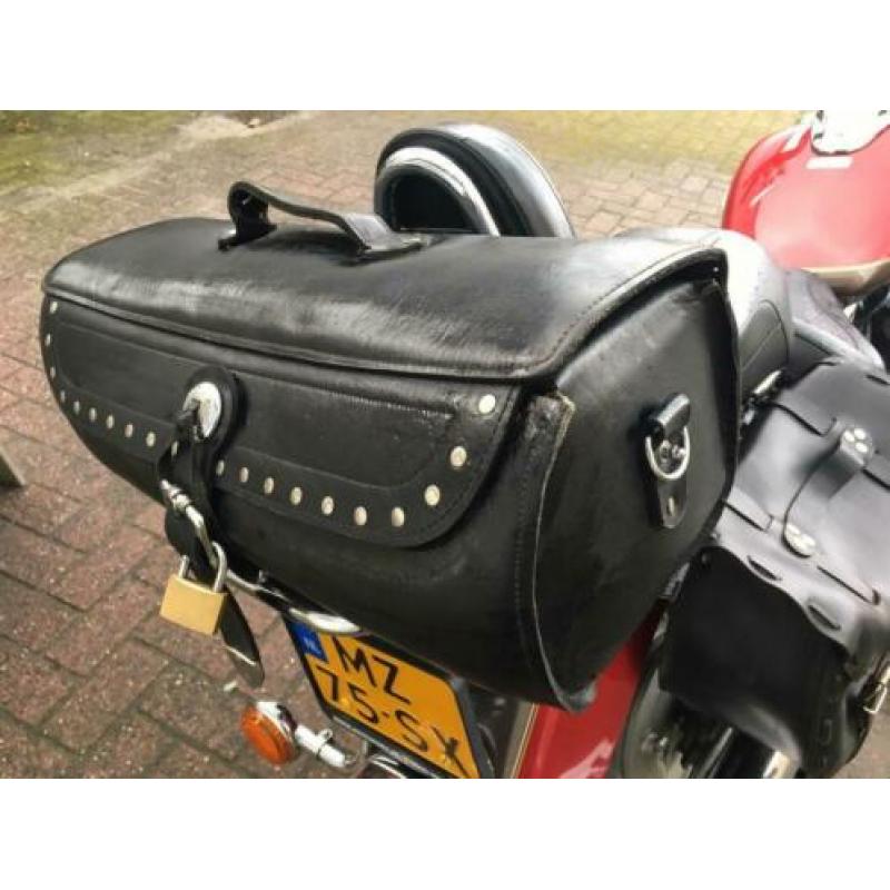 Mooie grote leren toolrol