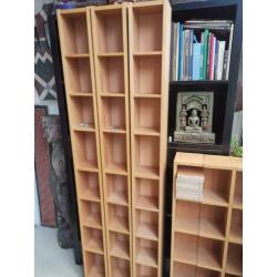 Cd kasten Ikea. 3 +3 in Dordrecht. Prijs €30,-