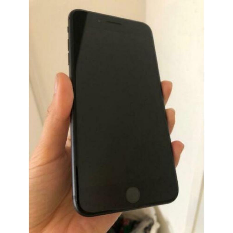 Iphone 8 plus 64GB