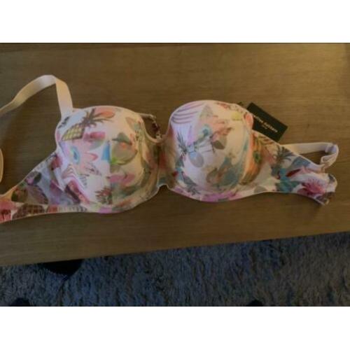 Marlies dekkers bh, met slips nieuw!