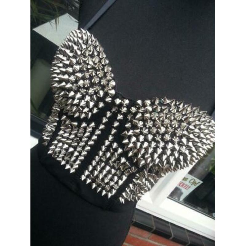 Super gave bh met studs maat S € 25,00