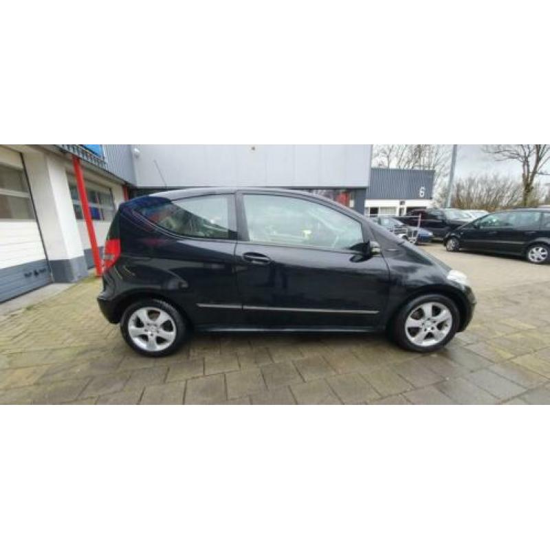 Mercedes A-Klasse 2.0 A200 3DRS AUT 2005 Zwart