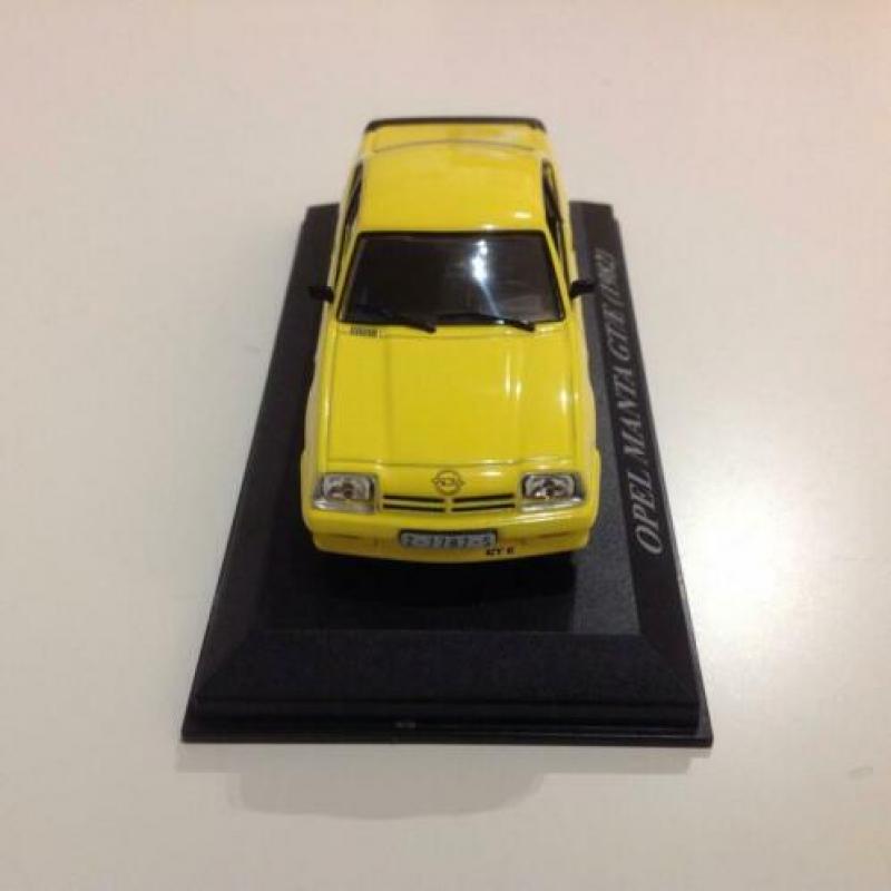 Opel Manta GT/E 1982 in 1:43