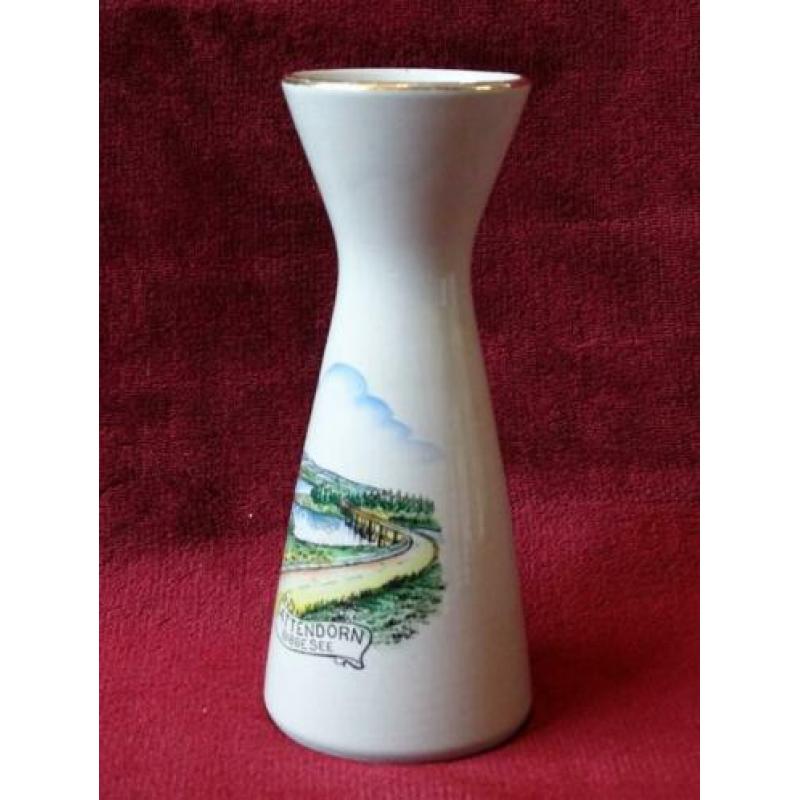 Oud vaasje / souvenir uit Attendorn, Duitsland