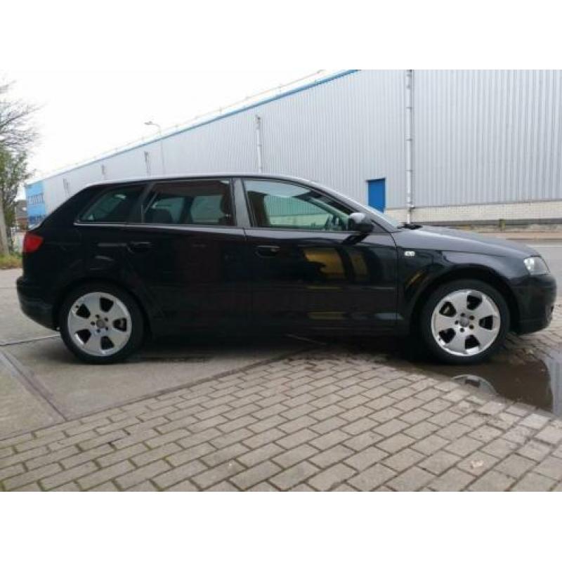 Audi A3 2.0 Sportback 110KW 2005 Zwart,Nap , 1STE EIGENAAR