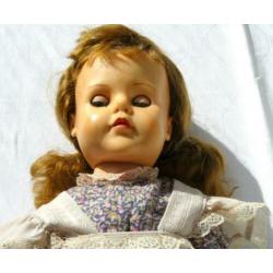 Ideal Doll, gaaf en origineel gekleed 60 cm lang, mooi !!!