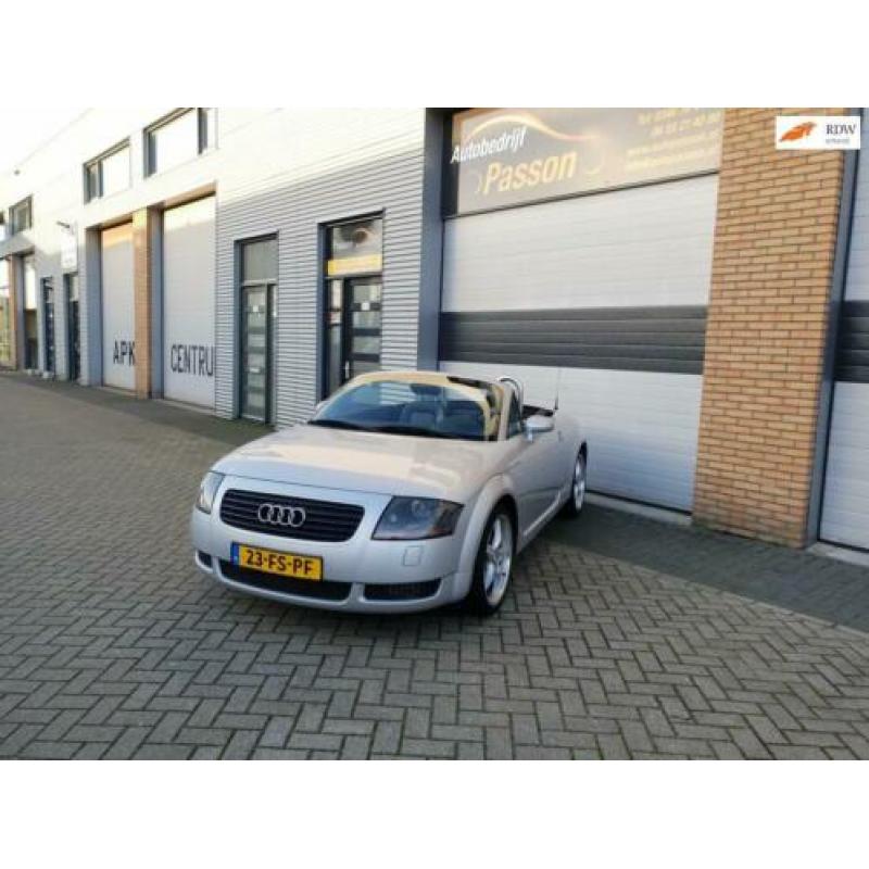 Audi TT Roadster 1.8 5V Turbo Nieuwe apk! Xenon verlichting