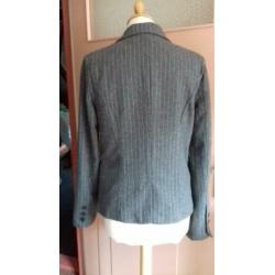 Fishbone colbert / jasje grijs met wit streepje Mt M 12,50