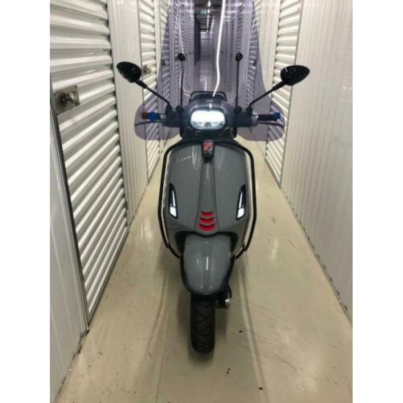 Vespa Sprint 2019
