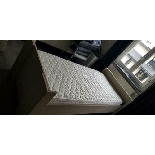 Bopita bed 200x90cm met matras
