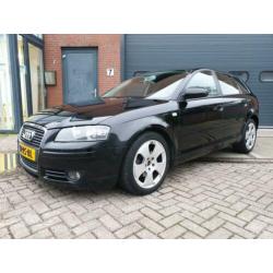 Audi A3 2.0 Sportback 110KW 2005 Zwart,Nap , 1STE EIGENAAR