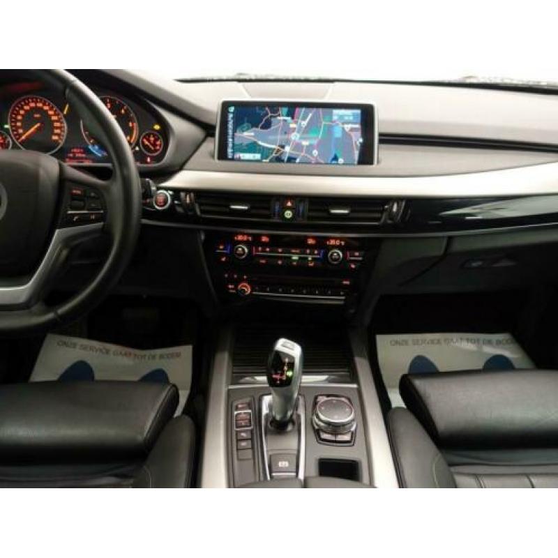 BMW X5 2.5d xDrive High Exe M-Sport 232pk Aut8- Pano, Leer,